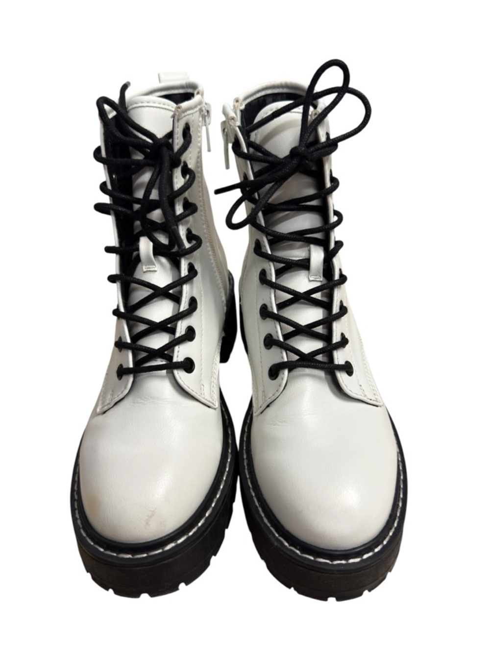 Madden Girl Carra White Lug Sole Combat Ankle Boots Womens US 6.5 Zip - Picture 4 of 10